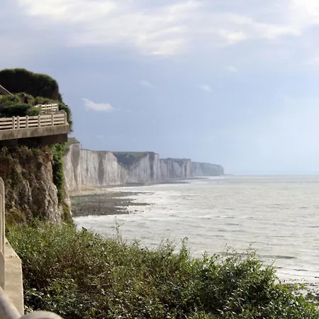 Couette-café D'hôtes Les 4 Vents Yzengremer