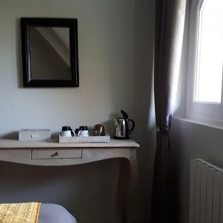 D'hotes Les 4 Vents Bed & Breakfast 3*