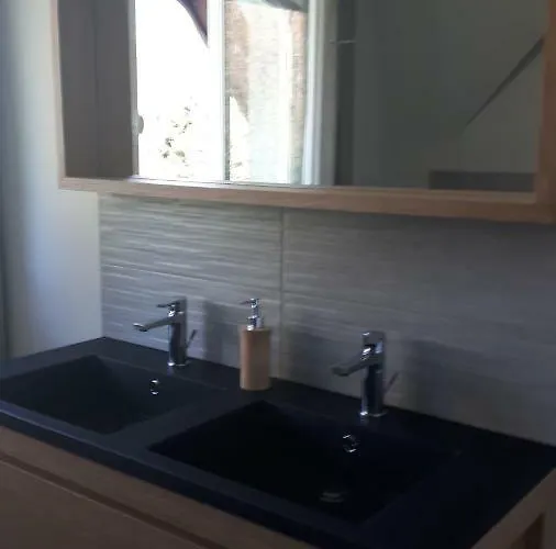 D'hotes Les 4 Vents 3* Yzengremer