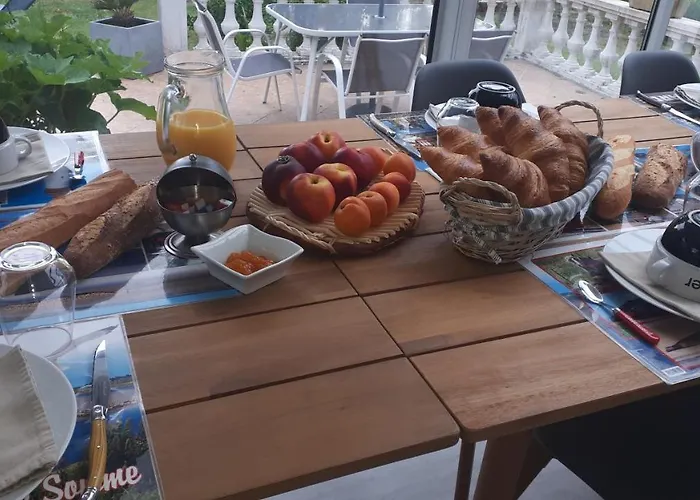 D'hotes Les 4 Vents Bed & Breakfast Yzengremer